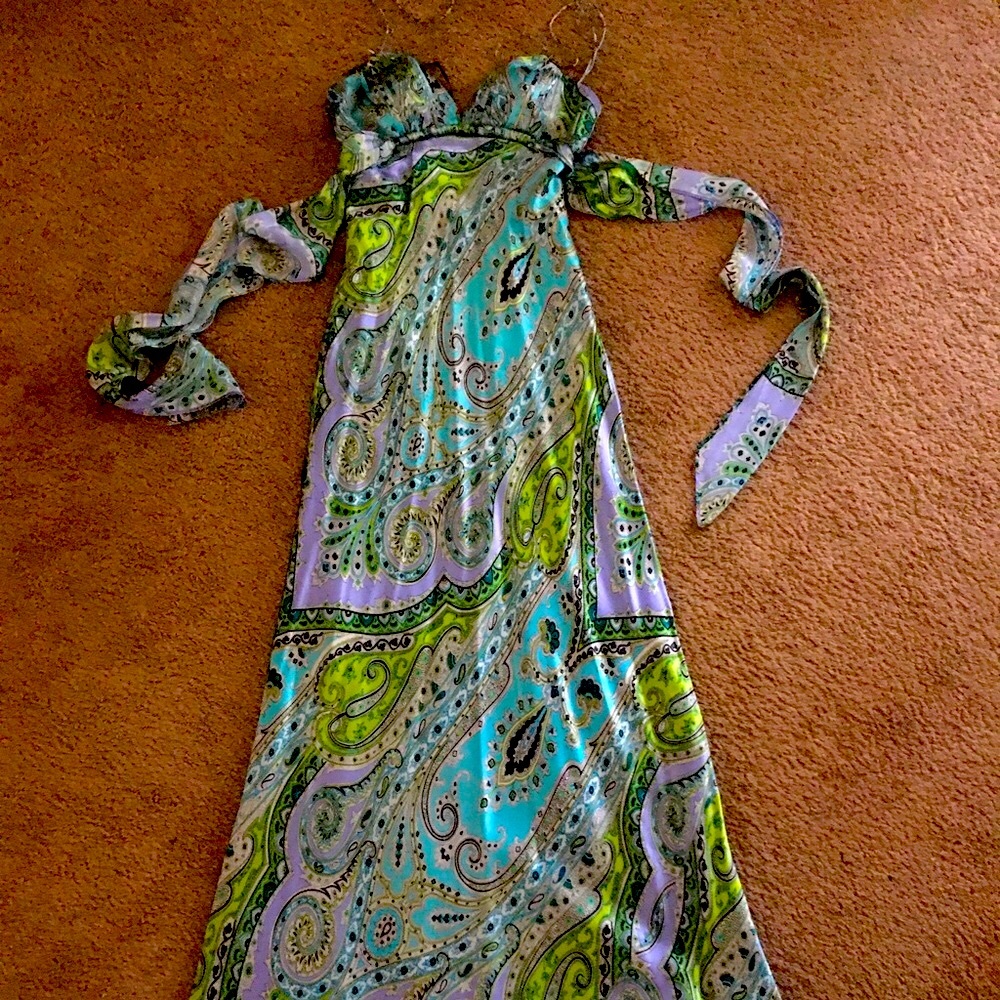 Silky Asian-inspired Ensemble w/Beautiful Floor-Length Dress & Matching Jacket